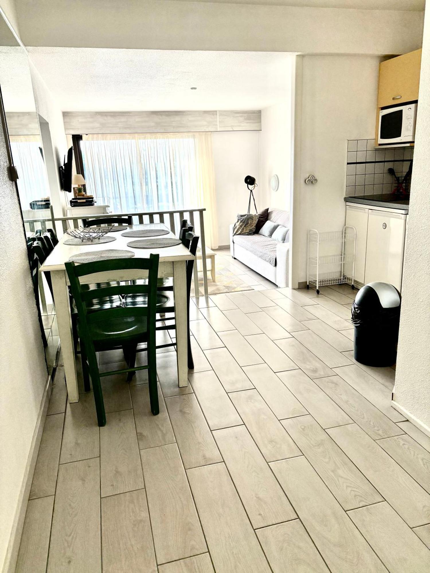Saint Cyprien Golf View 2 Bedrooms Apartment , 900 M From The Beach Eksteriør bilde